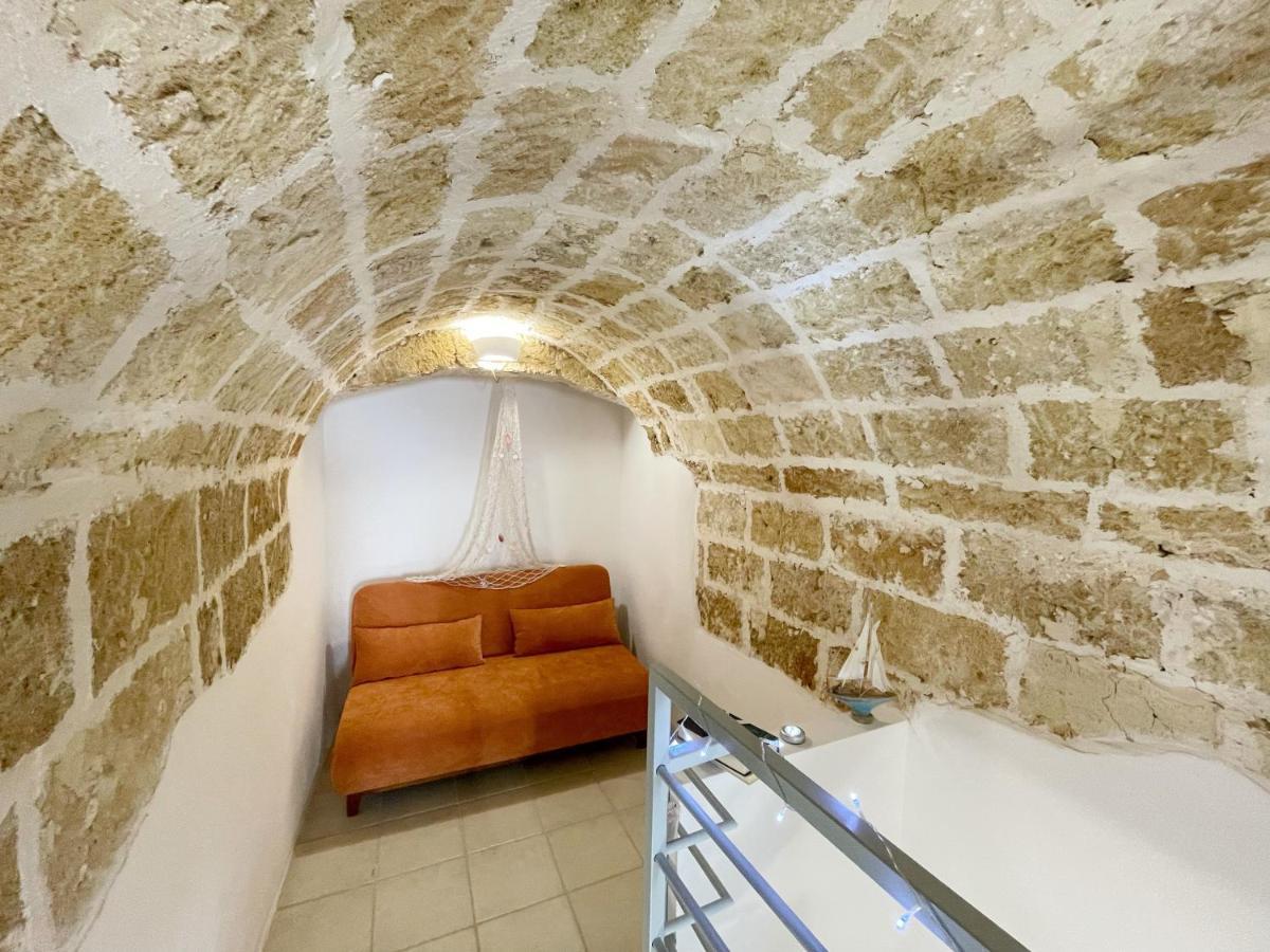 Mediterraneo House- Casa Nel Centro Storico Matino Buitenkant foto